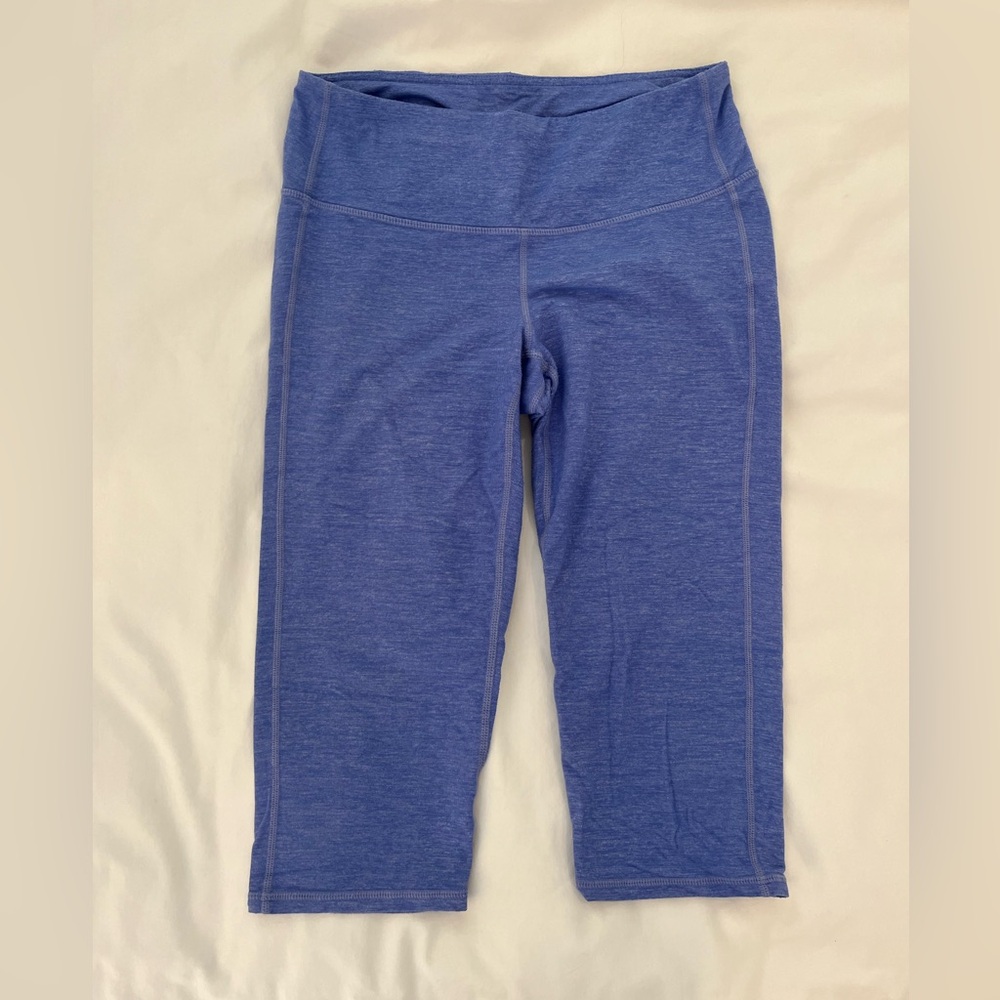 Periwinkle Athleta Crop Leggings